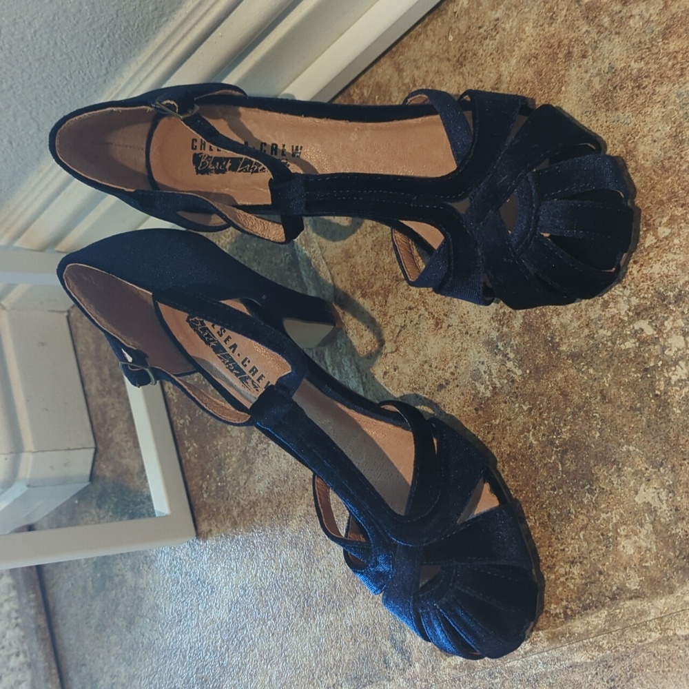 Blue velvet Mary Jane Vintage inspired